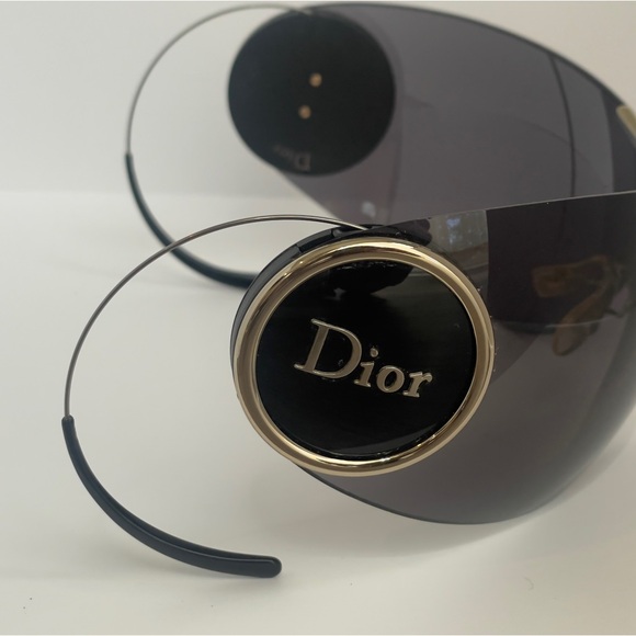 Vintage Dior sunglasses Galliano era.
DIOR SPORT 3 KJ1VA 115 - Picture 6 of 11